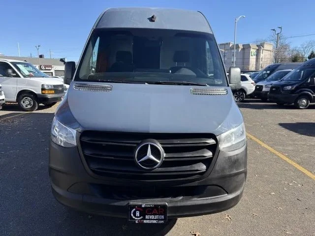 2019 Mercedes-Benz VS30 Sprinter - Image 2 of 12