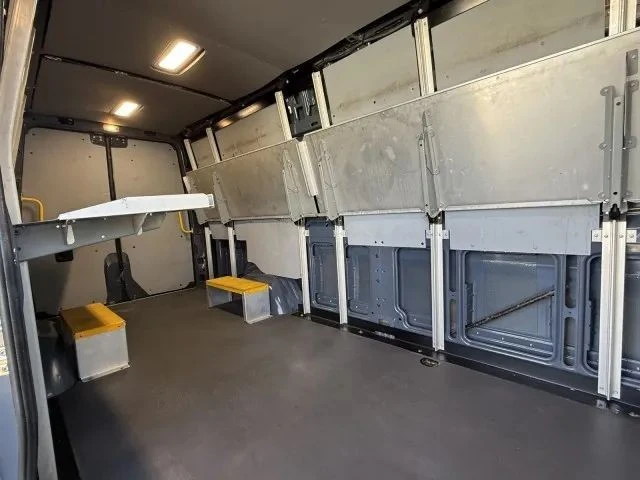 2019 Mercedes-Benz VS30 Sprinter - Image 10 of 12