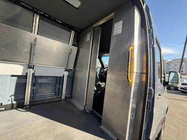 2019 Mercedes-Benz VS30 Sprinter - Image 11 of 12