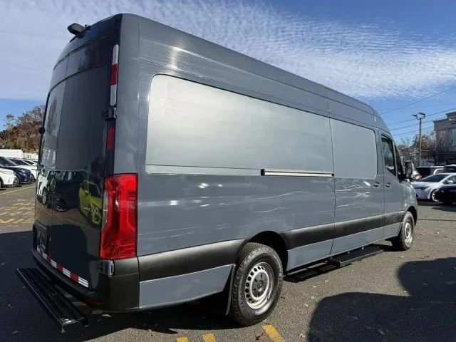 2019 Mercedes-Benz VS30 Sprinter - Image 8 of 12