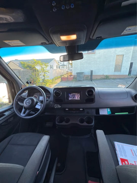 2019 Mercedes-Benz VS30 Sprinter - Image 3 of 4