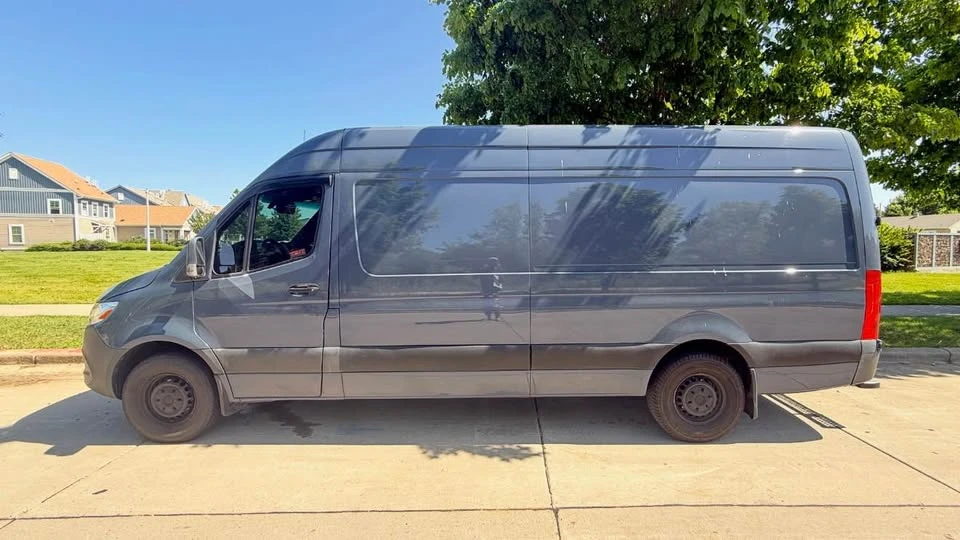 2019 Mercedes-Benz VS30 Sprinter - Image 2 of 8