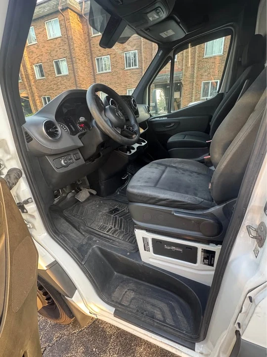 2019 Mercedes-Benz VS30 Sprinter - Image 7 of 12