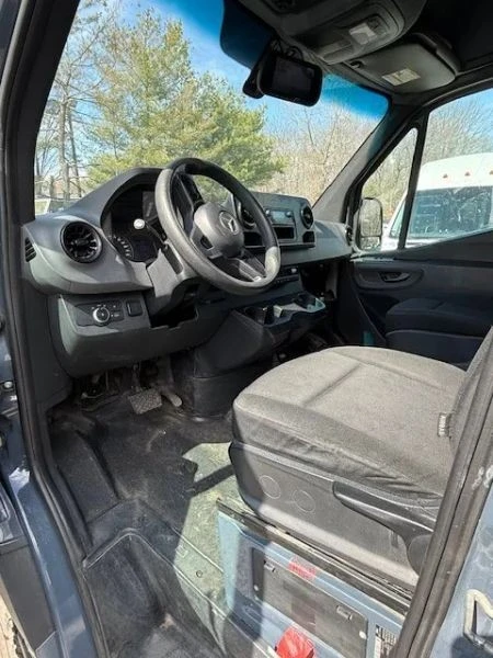2019 Mercedes-Benz VS30 Sprinter - Image 9 of 12