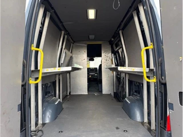 2019 Mercedes-Benz VS30 Sprinter - Image 9 of 9
