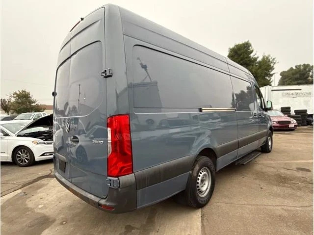 2019 Mercedes-Benz VS30 Sprinter - Image 4 of 11