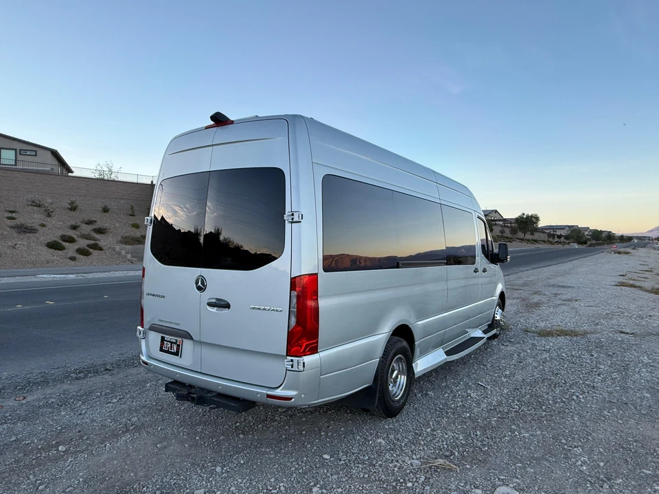2019 Mercedes-Benz VS30 Sprinter - Image 12 of 31