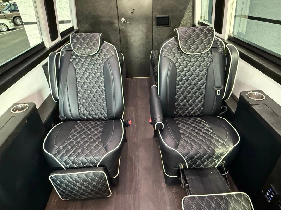 2019 Mercedes-Benz VS30 Sprinter - Image 4 of 12