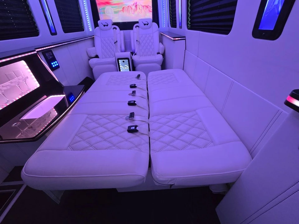 2019 Mercedes-Benz VS30 Sprinter - Image 10 of 12
