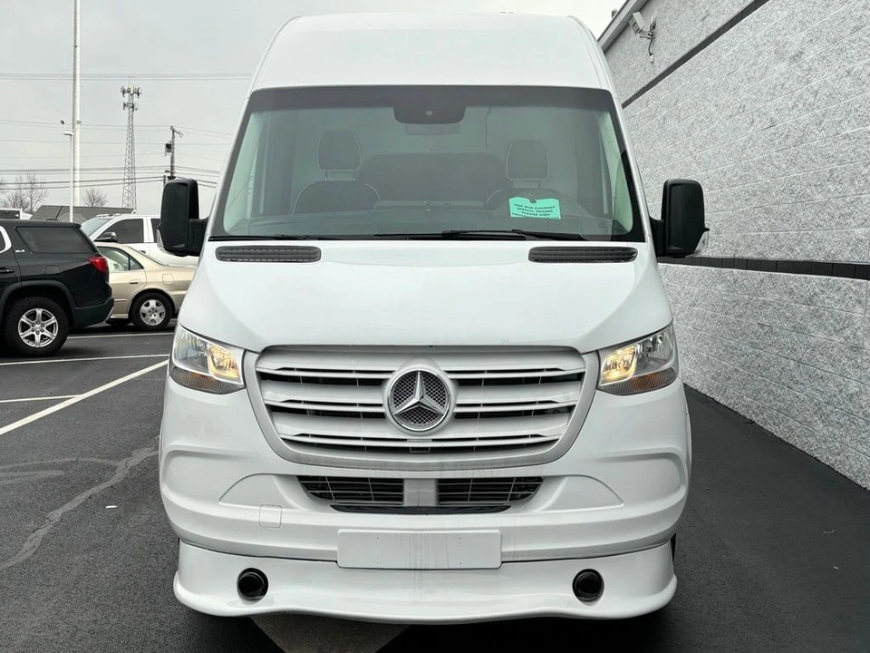 2019 Mercedes-Benz VS30 Sprinter - Image 18 of 21
