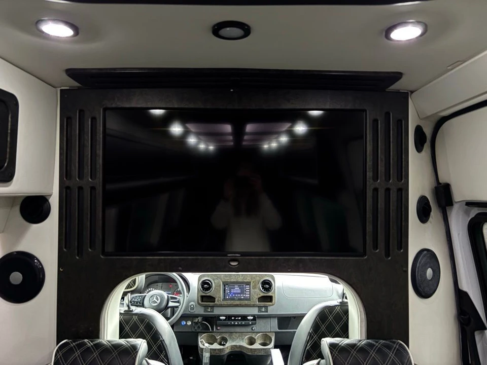 2019 Mercedes-Benz VS30 Sprinter - Image 5 of 21