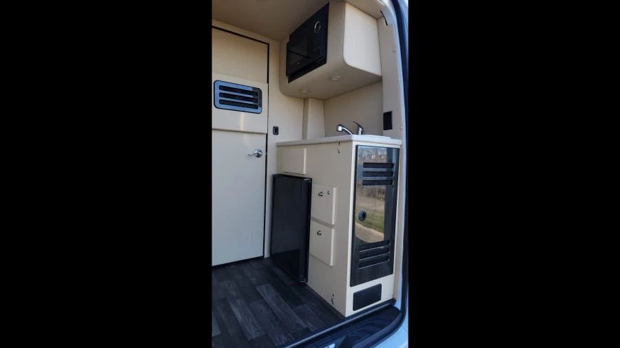 2019 Mercedes-Benz VS30 Sprinter - Image 19 of 31