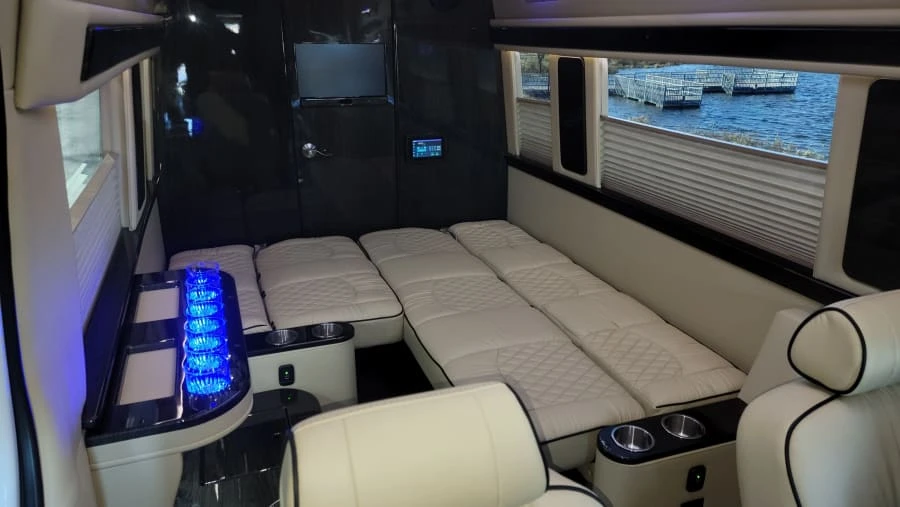 2019 Mercedes-Benz VS30 Sprinter - Image 12 of 31