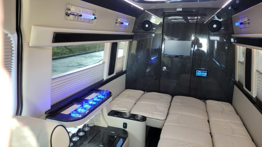 2019 Mercedes-Benz VS30 Sprinter - Image 29 of 31