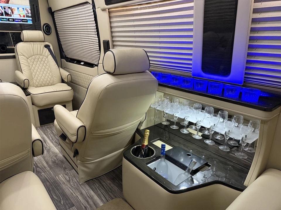 2019 Mercedes-Benz VS30 Sprinter - Image 12 of 12