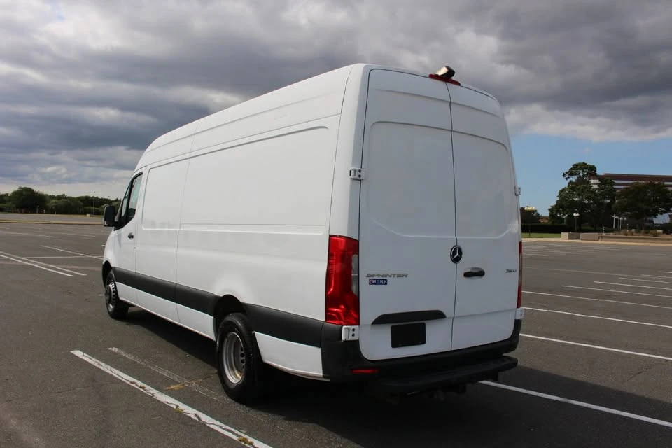 2019 Mercedes-Benz VS30 Sprinter - Image 3 of 20