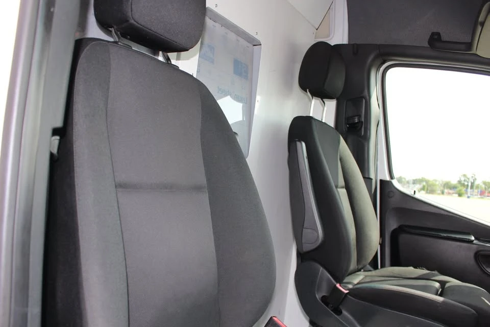 2019 Mercedes-Benz VS30 Sprinter - Image 15 of 20