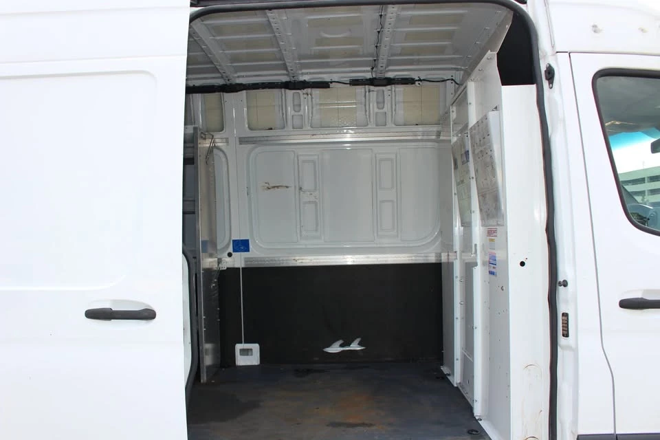 2019 Mercedes-Benz VS30 Sprinter - Image 17 of 20