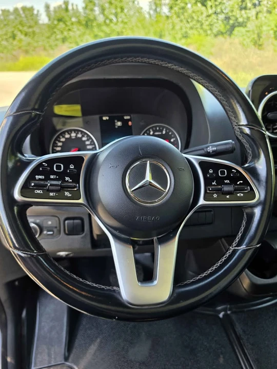 2019 Mercedes-Benz VS30 Sprinter - Image 16 of 16