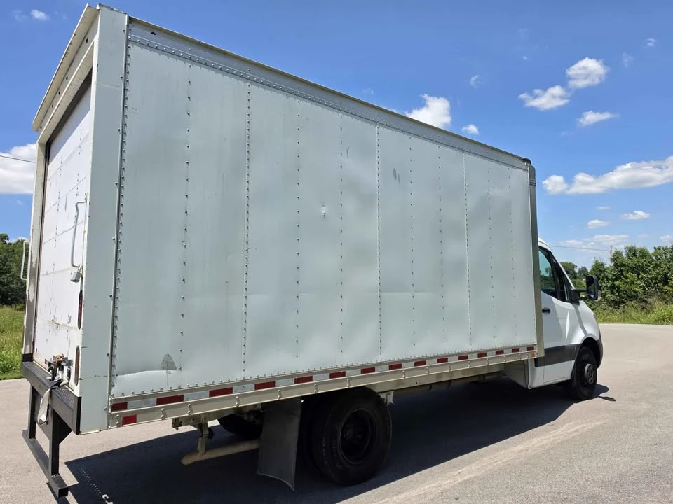 2019 Mercedes-Benz VS30 Sprinter - Image 4 of 16