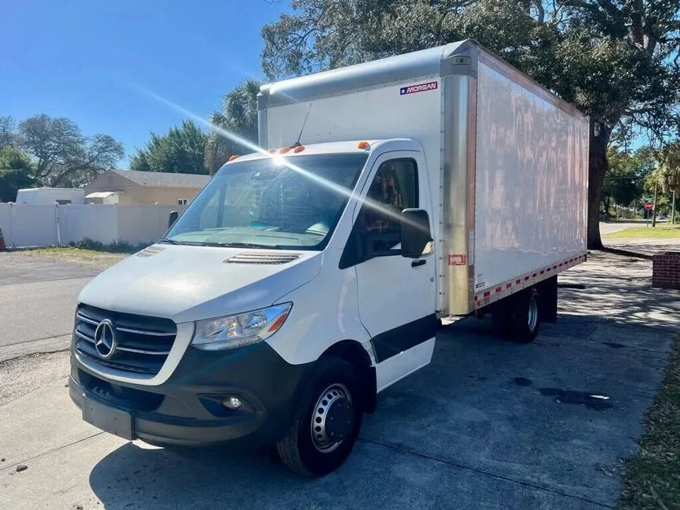 2019 Mercedes-Benz VS30 Sprinter - Image 3 of 20