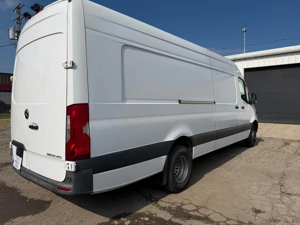 2019 Mercedes-Benz VS30 Sprinter - Image 3 of 16
