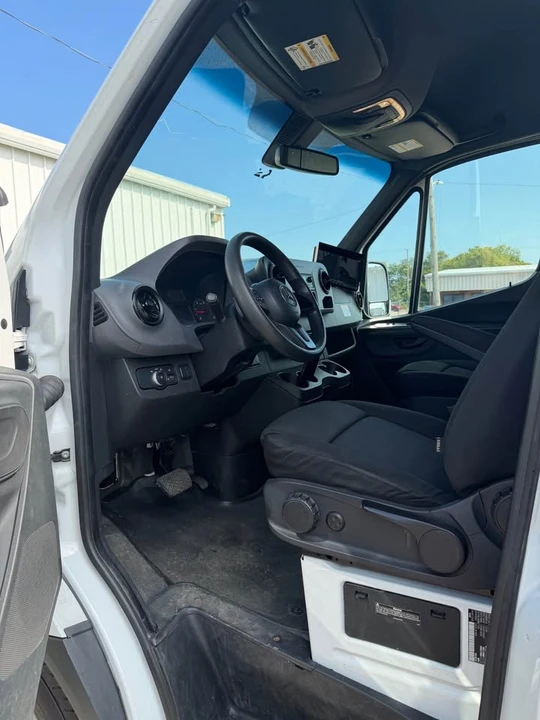 2019 Mercedes-Benz VS30 Sprinter - Image 5 of 16