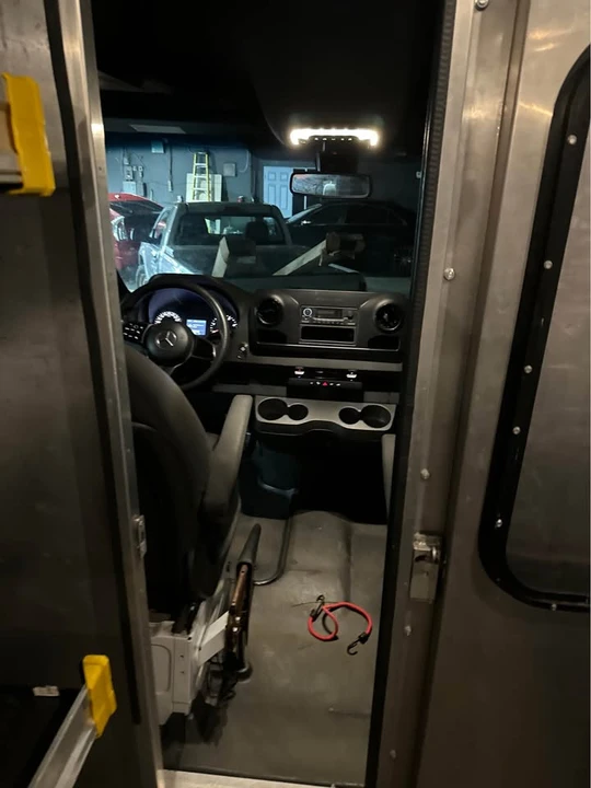 2019 Mercedes-Benz VS30 Sprinter - Image 12 of 16