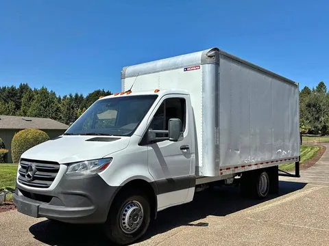 2019 Mercedes-Benz Sprinter 3500 XD Cargo Standard Roof w/144" WB Van 3D
