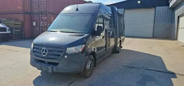 2019 Mercedes-Benz Sprinter 3500 XD Crew