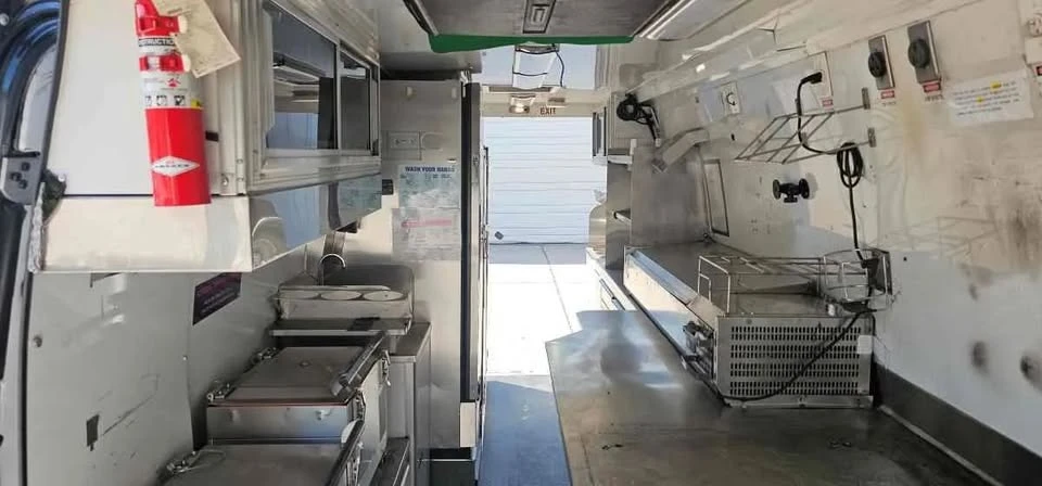 2019 Mercedes-Benz VS30 Sprinter - Image 10 of 14