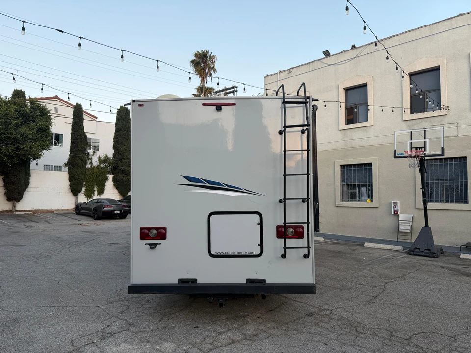2019 Mercedes-Benz VS30 Sprinter - Image 9 of 31