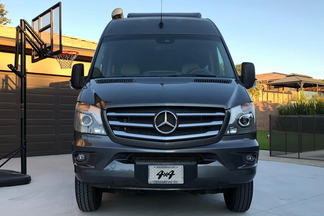 2019 Mercedes-Benz VS30 Sprinter - Image 2 of 31