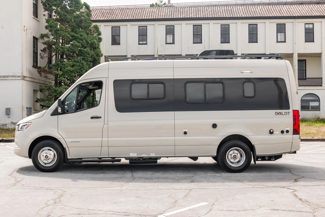 2019 Mercedes-Benz VS30 Sprinter - Image 6 of 31