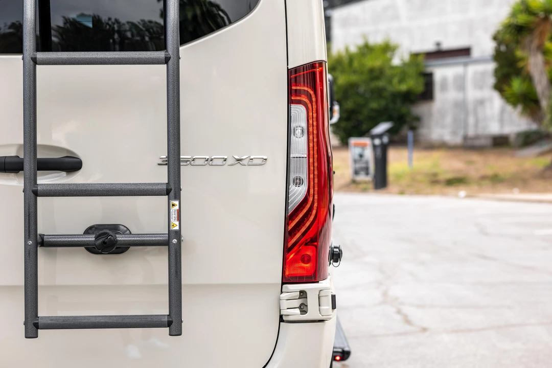 2019 Mercedes-Benz VS30 Sprinter - Image 26 of 31