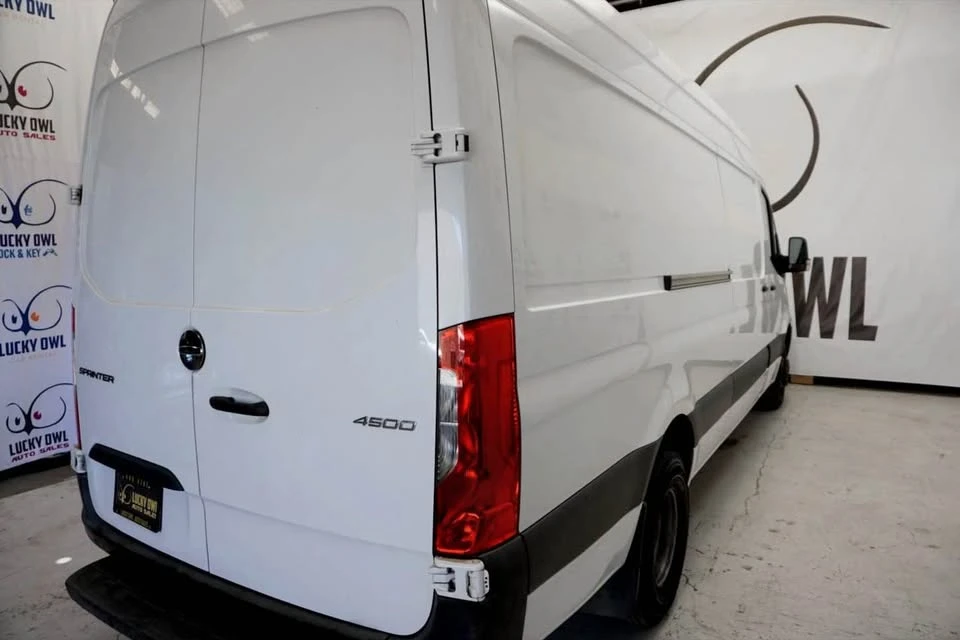 2019 Mercedes-Benz VS30 Sprinter - Image 16 of 19