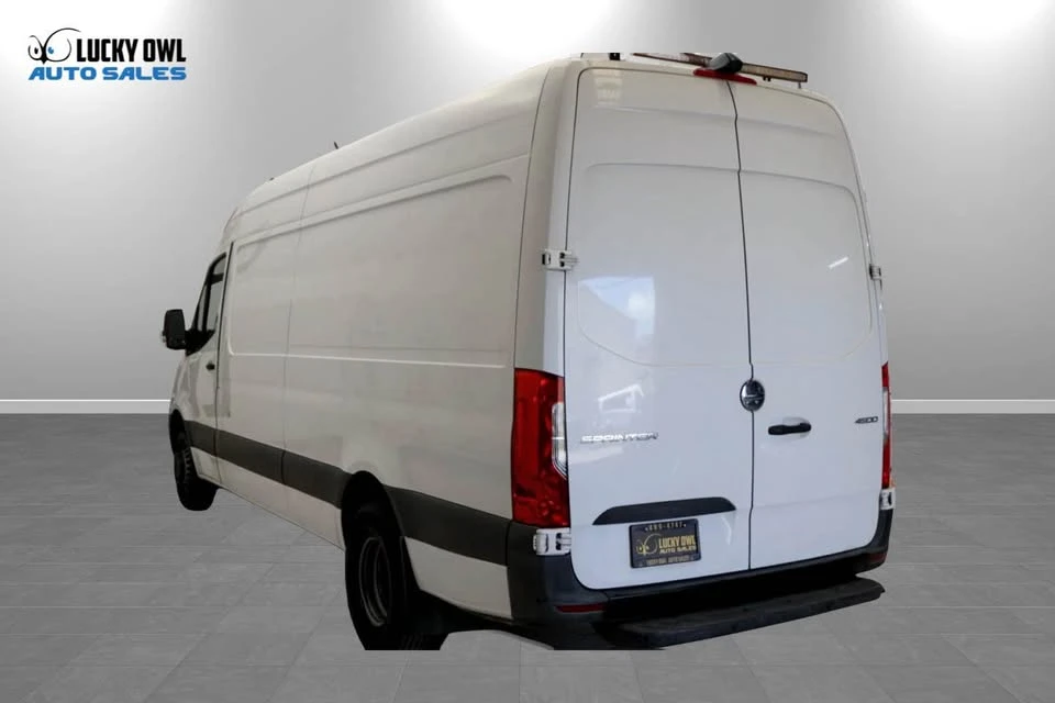 2019 Mercedes-Benz VS30 Sprinter - Image 2 of 19