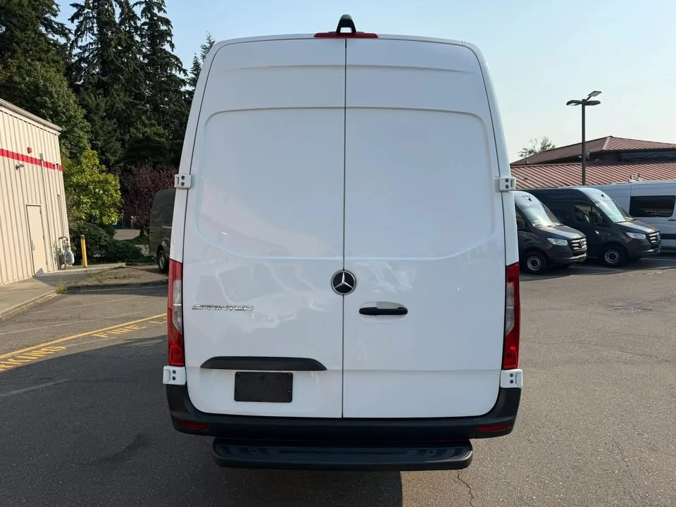2019 Mercedes-Benz VS30 Sprinter - Image 5 of 15