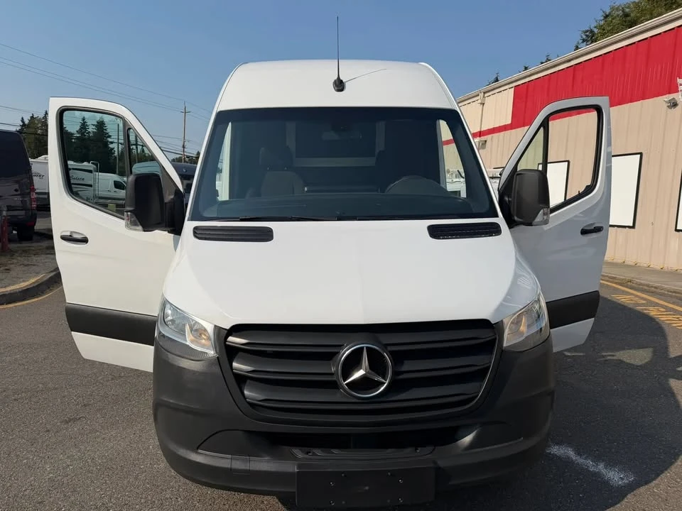 2019 Mercedes-Benz VS30 Sprinter - Image 7 of 15