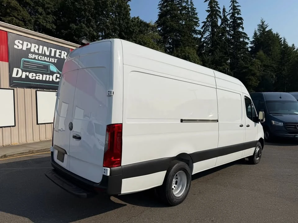2019 Mercedes-Benz VS30 Sprinter - Image 4 of 15