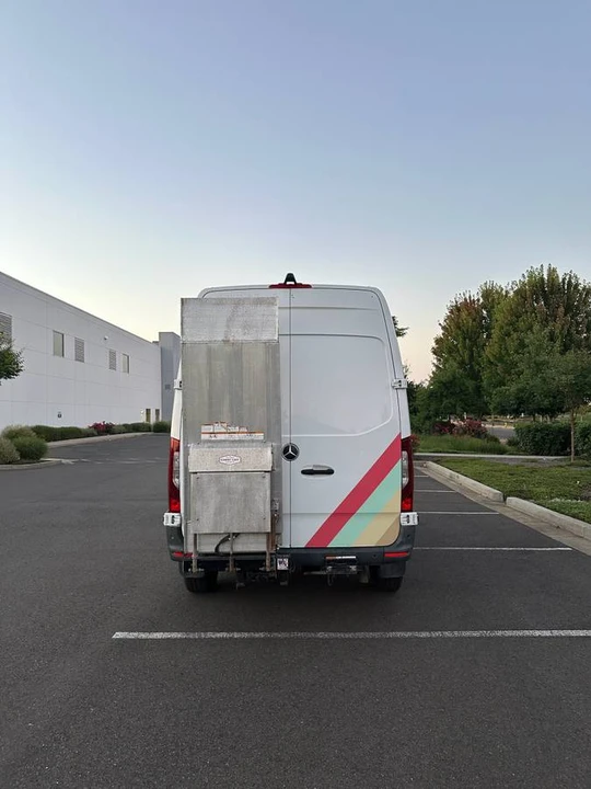 2019 Mercedes-Benz VS30 Sprinter - Image 4 of 23