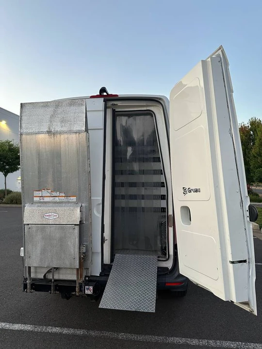 2019 Mercedes-Benz VS30 Sprinter - Image 20 of 23