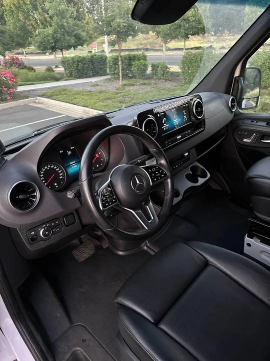 2019 Mercedes-Benz VS30 Sprinter - Image 12 of 23