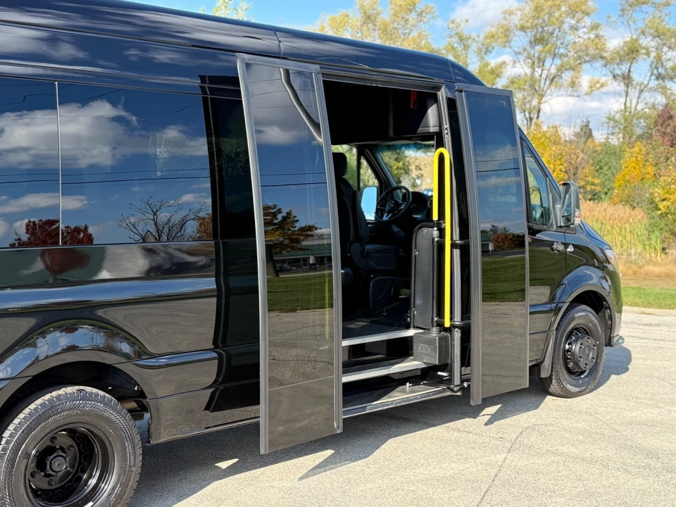 2019 Mercedes-Benz VS30 Sprinter - Image 12 of 21
