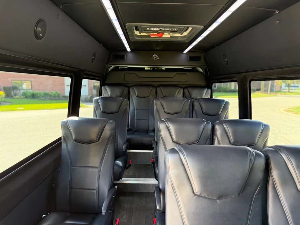 2019 Mercedes-Benz VS30 Sprinter - Image 18 of 21