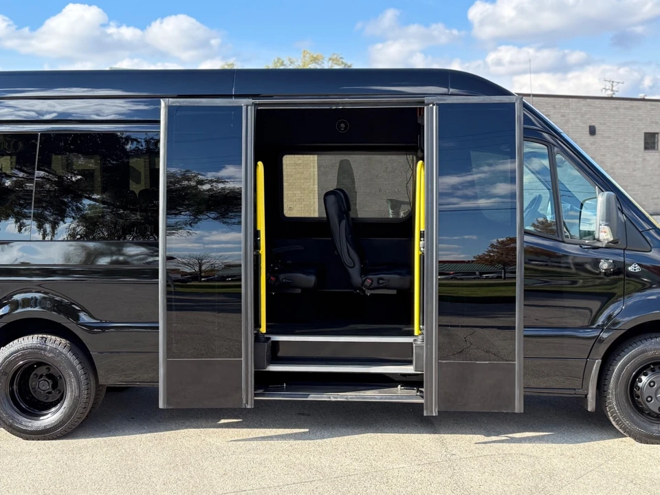 2019 Mercedes-Benz VS30 Sprinter - Image 11 of 21