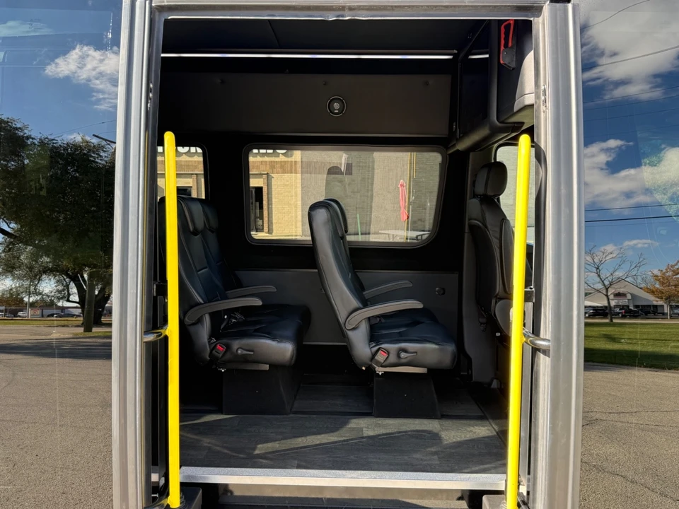 2019 Mercedes-Benz VS30 Sprinter - Image 14 of 21