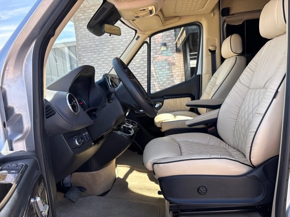 2019 Mercedes-Benz VS30 Sprinter - Image 3 of 20