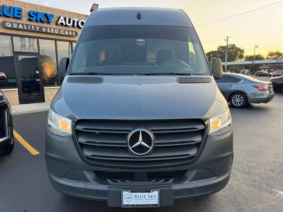 2019 Mercedes-Benz VS30 Sprinter - Image 2 of 19