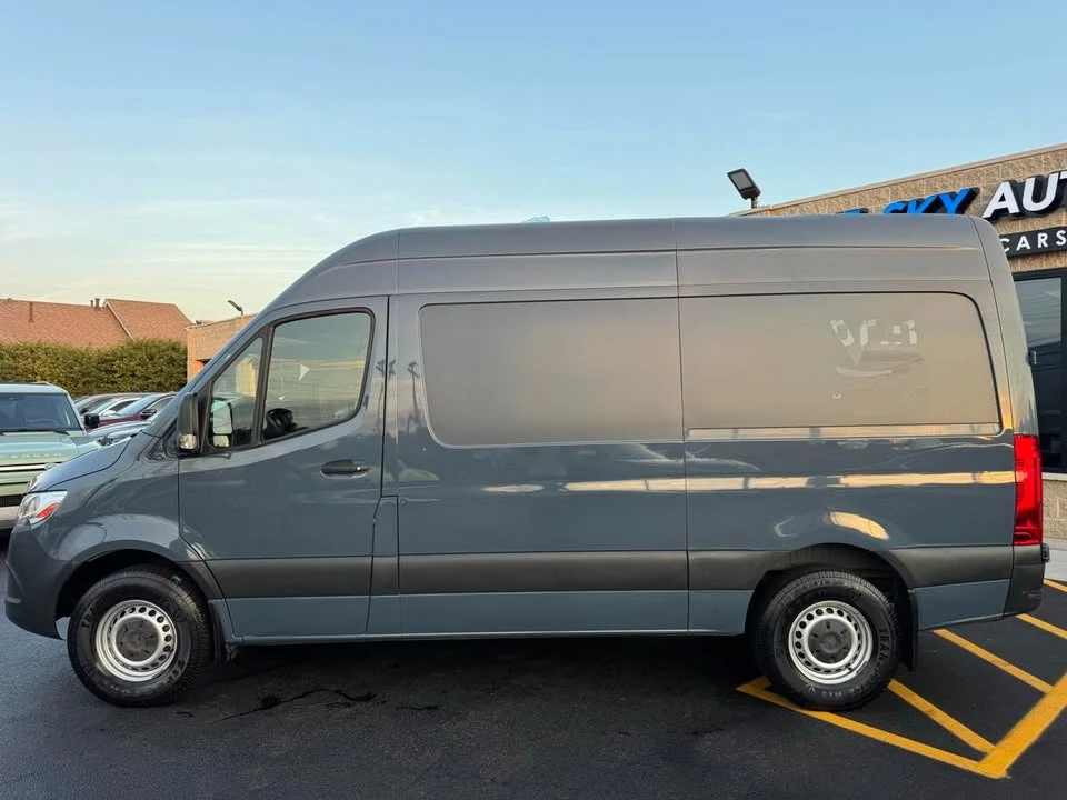 2019 Mercedes-Benz VS30 Sprinter - Image 8 of 19